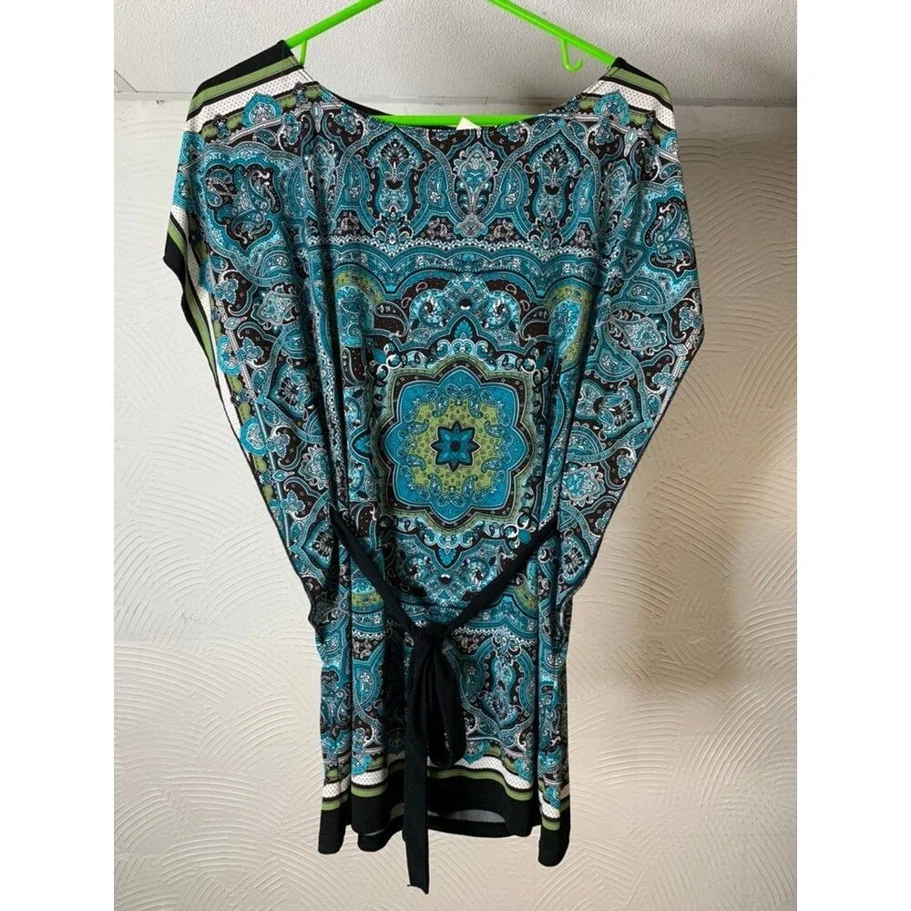 Wrapper Small Blouse - Picture 1 of 4